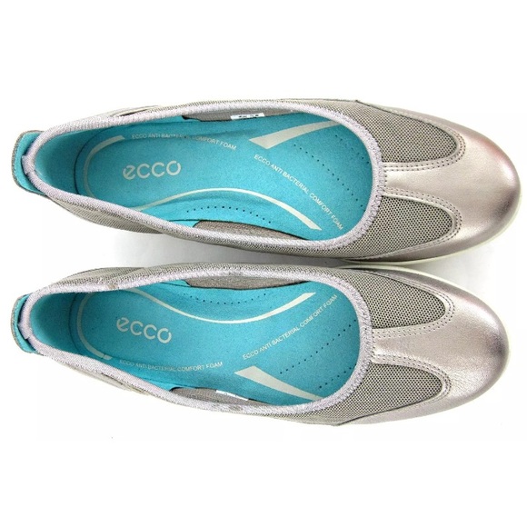 ecco silver sneakers